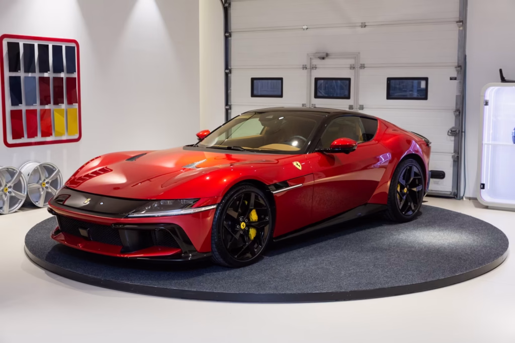 Ferrari 12 Cilindri