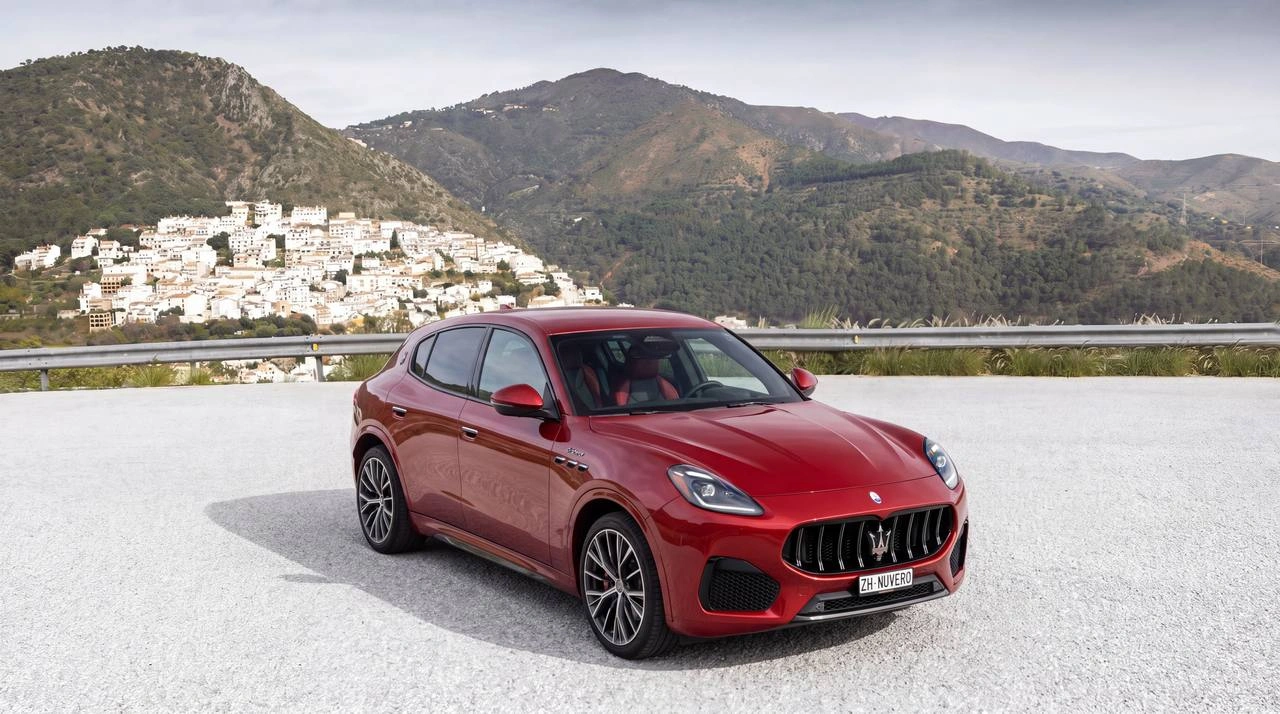 Maserati Grecale  V6